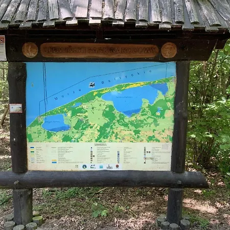 펜션 Ferienhaus In Wysoka Mit Grossem Garten